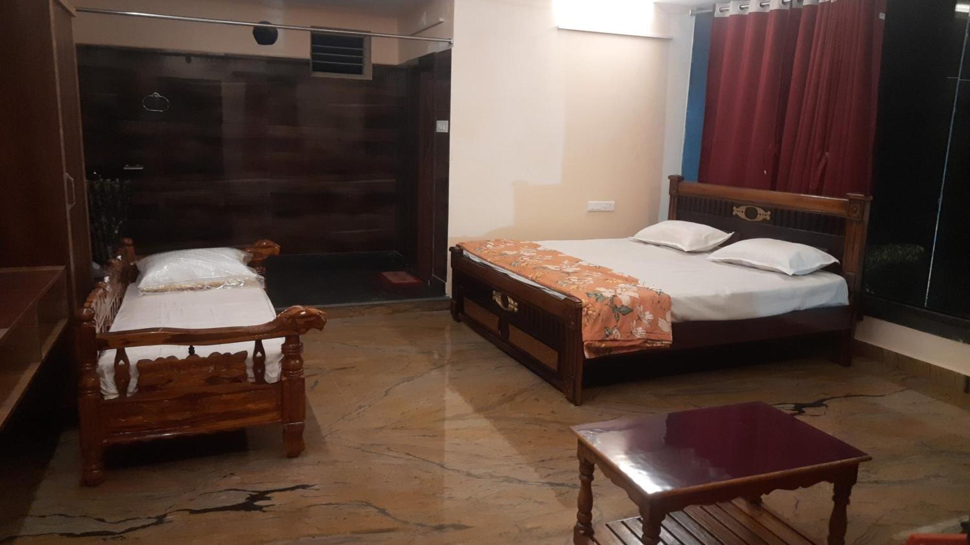 Jaya Sri Rama Lodge Bhadrāchalam Exterior foto